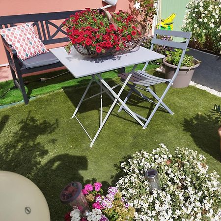 Le Petit Atelier Villa Bormes-les-Mimosas Oda fotoğraf